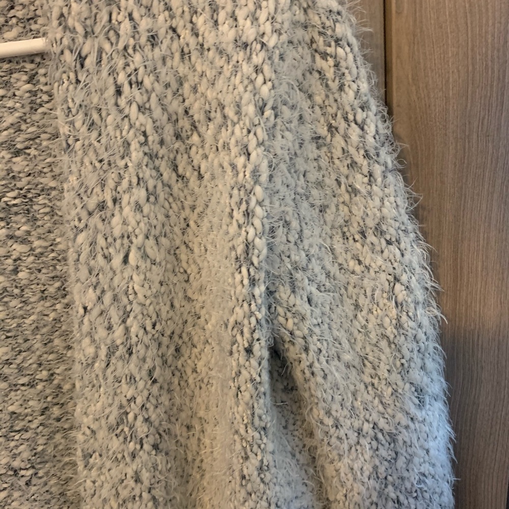 Cardigan - Picture 2 of 3